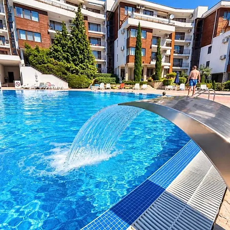 Messambria Prestige & Pools By Noks شقة *