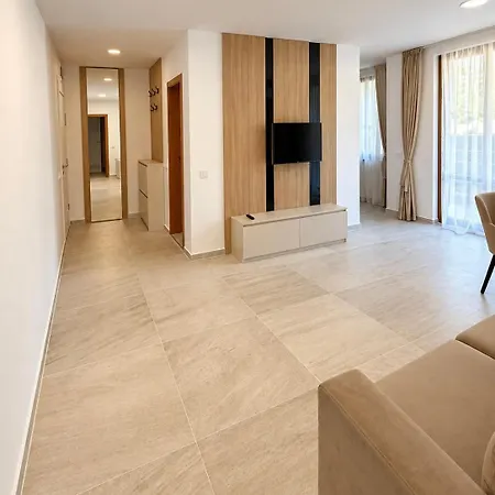 Messambria Prestige & Pools By Noks * النايت