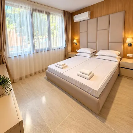 Messambria Prestige & Pools By Noks * النايت